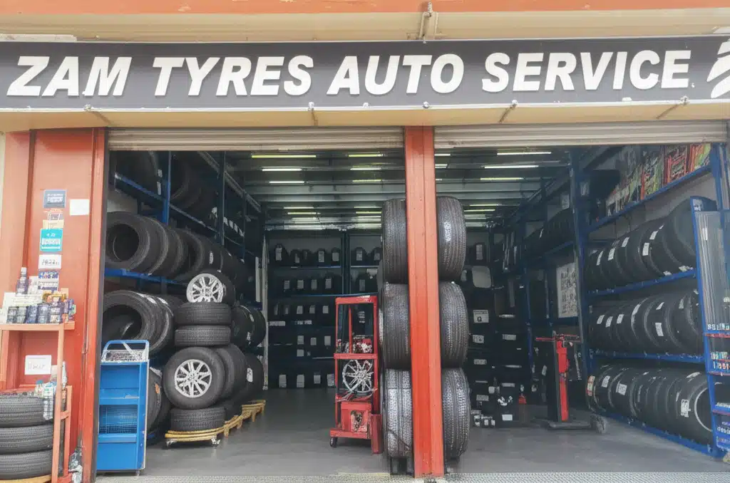 ZAM TYRES AUTO SERVICE 1 Perkhidmatan Tayar & Auto ZAM: Penyelesaian Penjagaan Kereta Anda