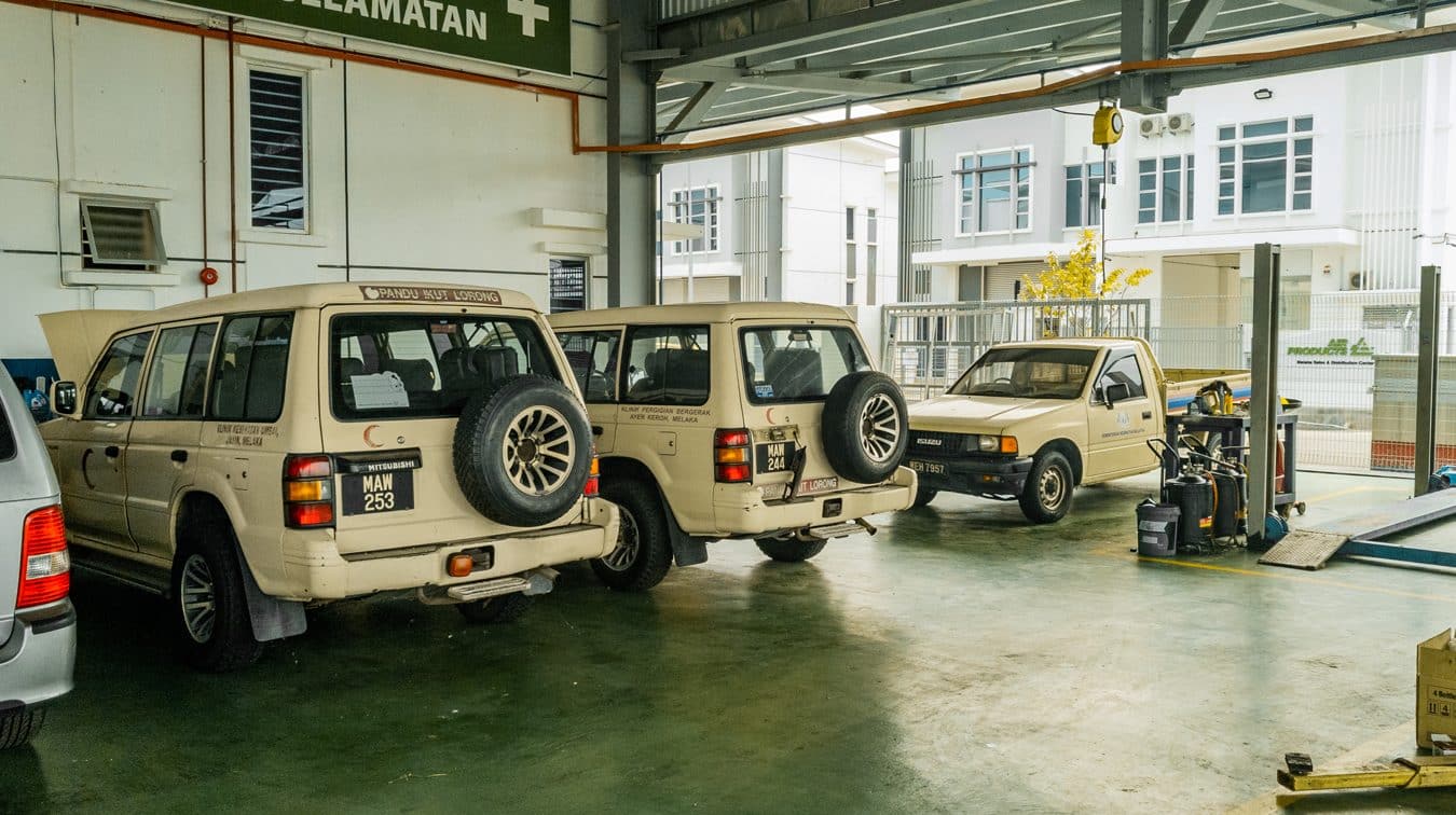 bengkel kereta melaka