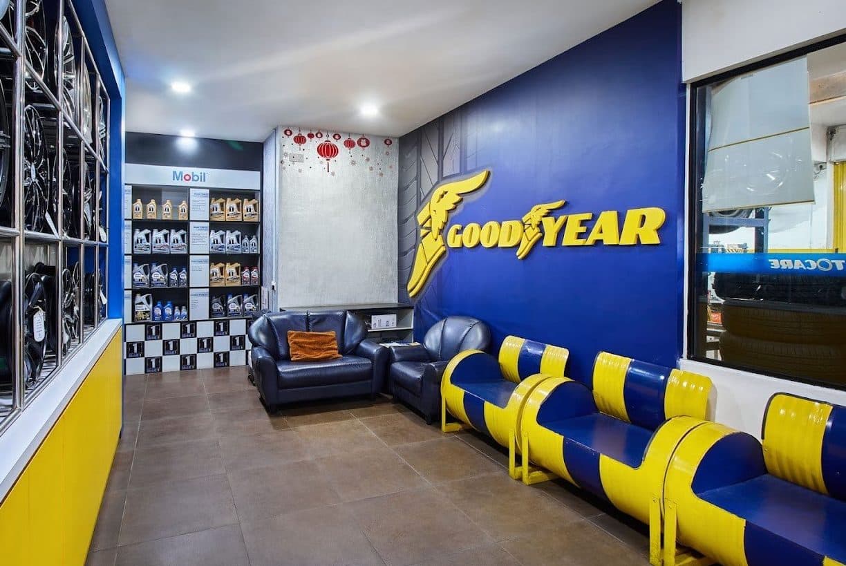 hawk tyre service sdn bhd tebrau