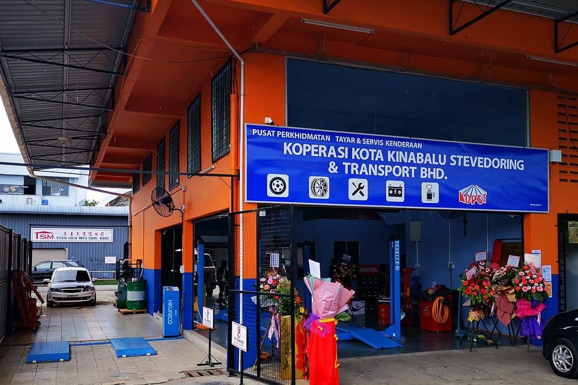 Kedai Tayar dan Servis Kenderaan MLV Makmur 1 kedai tayar dan servis kenderaan mlv makmur