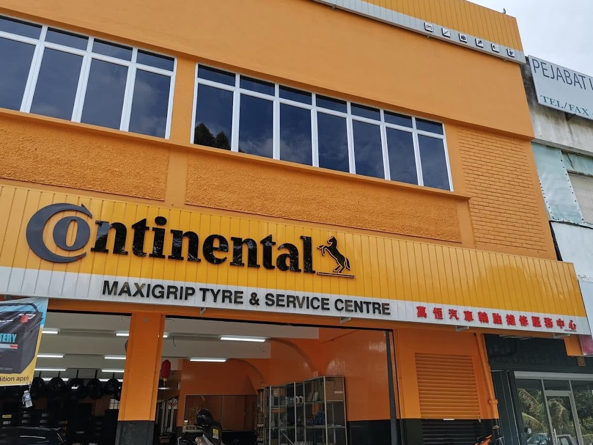 Maxigrip Tyre and Service Centre 1 maxigrip tyre and service centre
