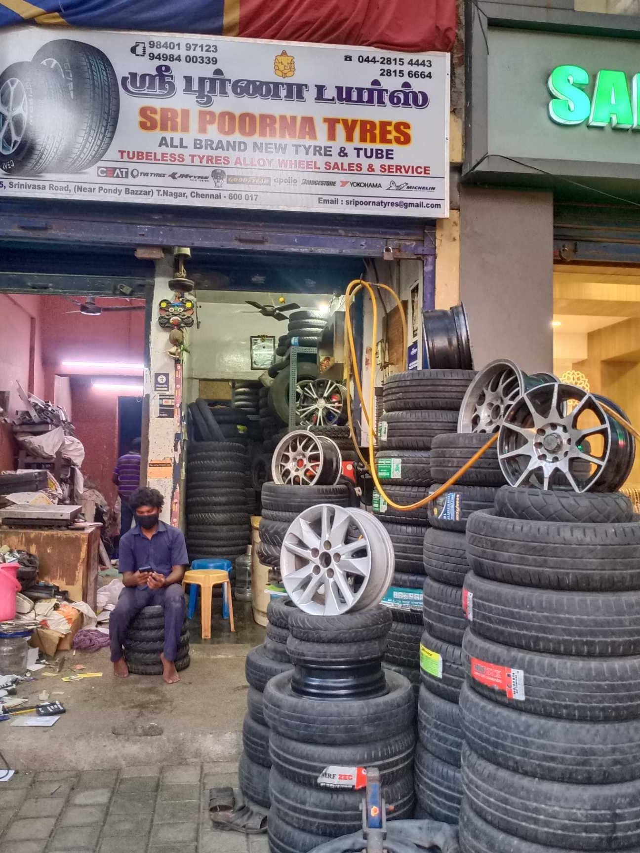 PURNA TYRE SERVICE 1 purna tyre service 1