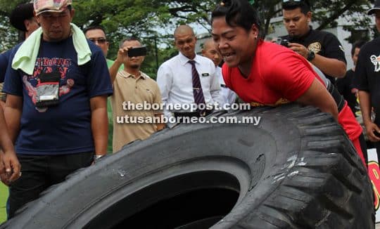 PUSAT TAYAR JUARA 1 pusat tayar juara