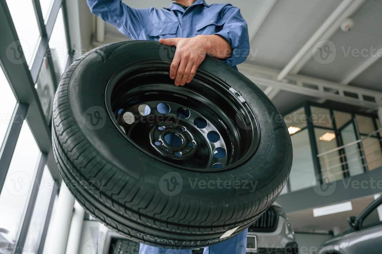 SL Pari Tyre Service (On Call Tyre Man) 1 sl pari tyre service on call tyre man